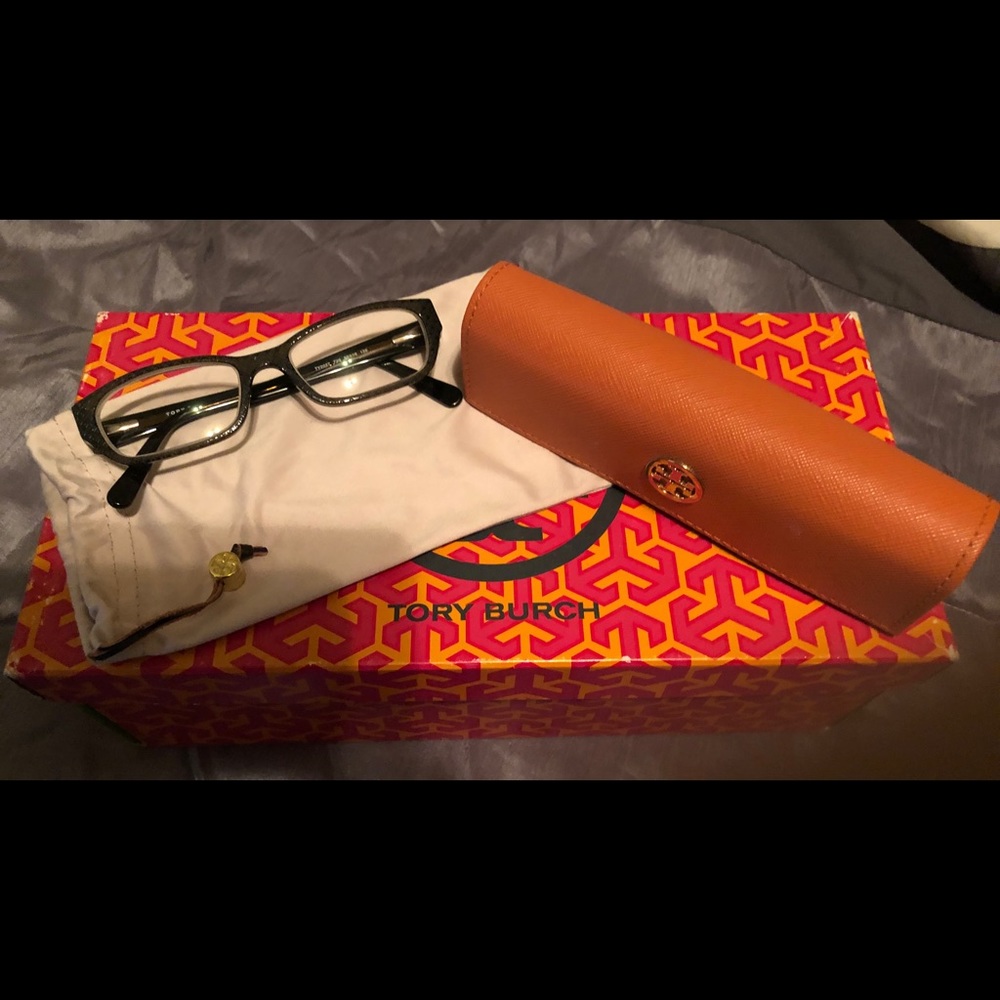 Eyeglass frames